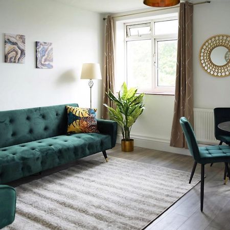 Sophie Place In Vauxhall - 3 Double Beds, 1 Sofa Bed, Spacious Лондон Экстерьер фото